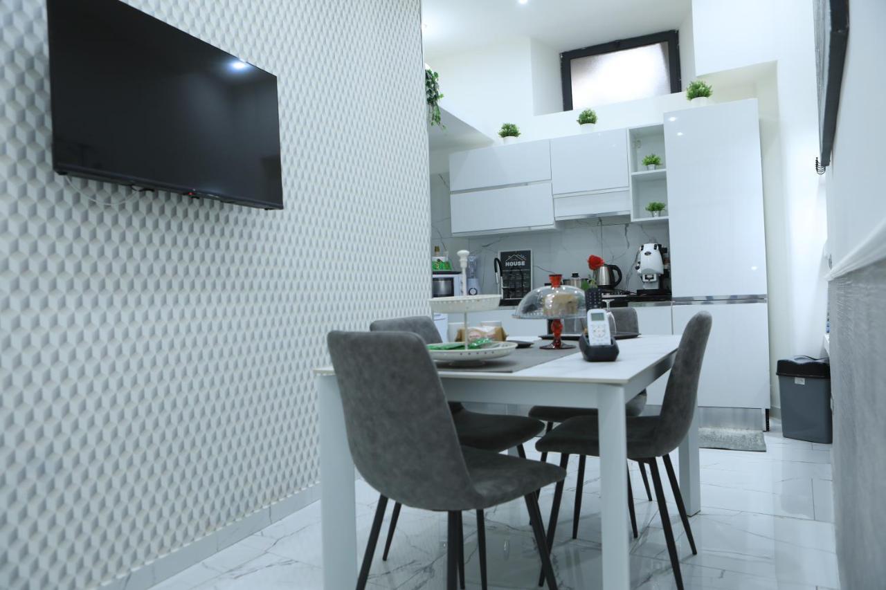 Santi House Daire Katanya Dış mekan fotoğraf